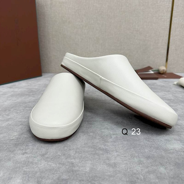 Loro Piana Women's Cowhide Sandals / White