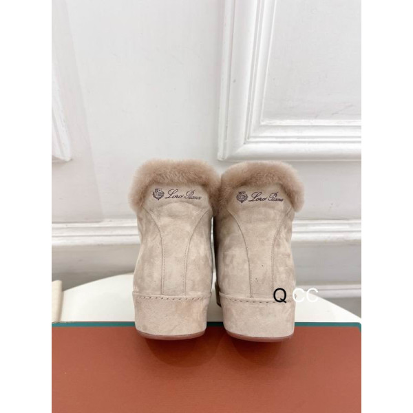 Loro Piana Women's Fleece-l/ed High-Top Suede Sneakers / Apricot