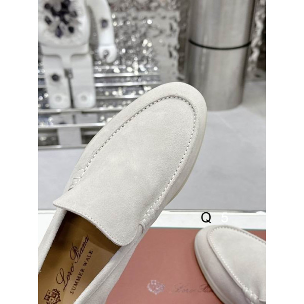 Loro Piana Men/Women's Summer Walk Moccas/ Flat Shoes / Off-White